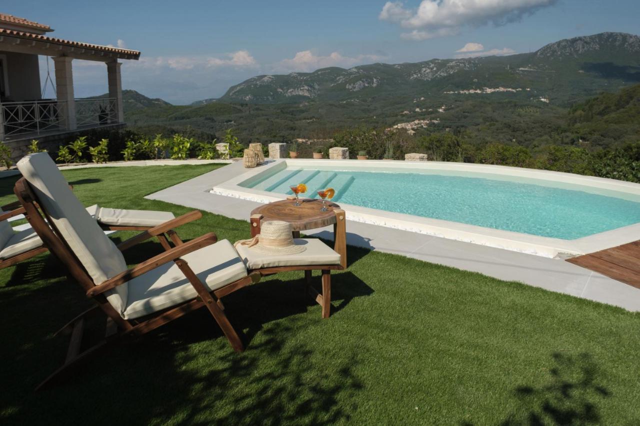 Villa Koukoutsa House With Swimming Pool Corfu Sokraki à Sokrákion Extérieur photo