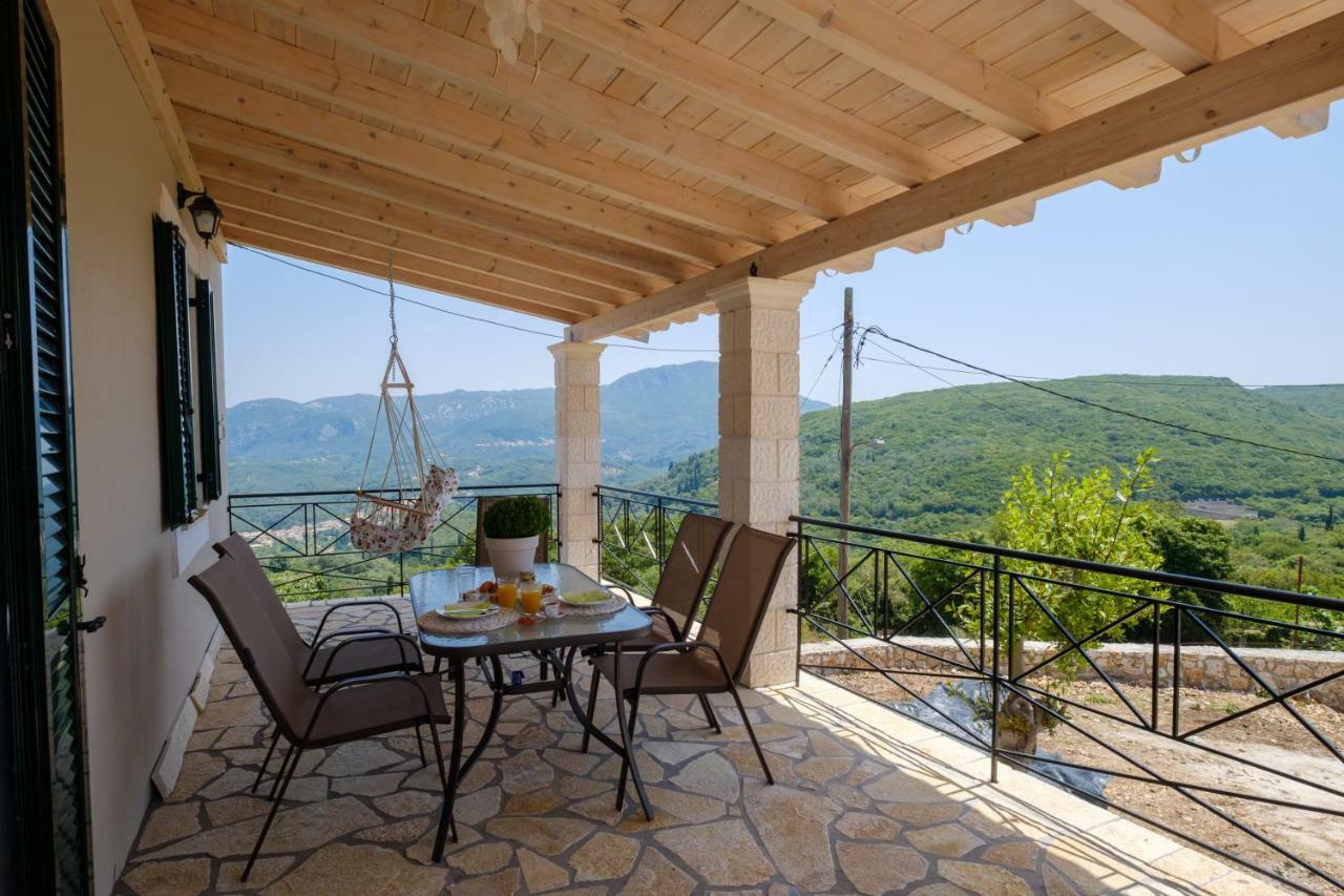Villa Koukoutsa House With Swimming Pool Corfu Sokraki à Sokrákion Extérieur photo